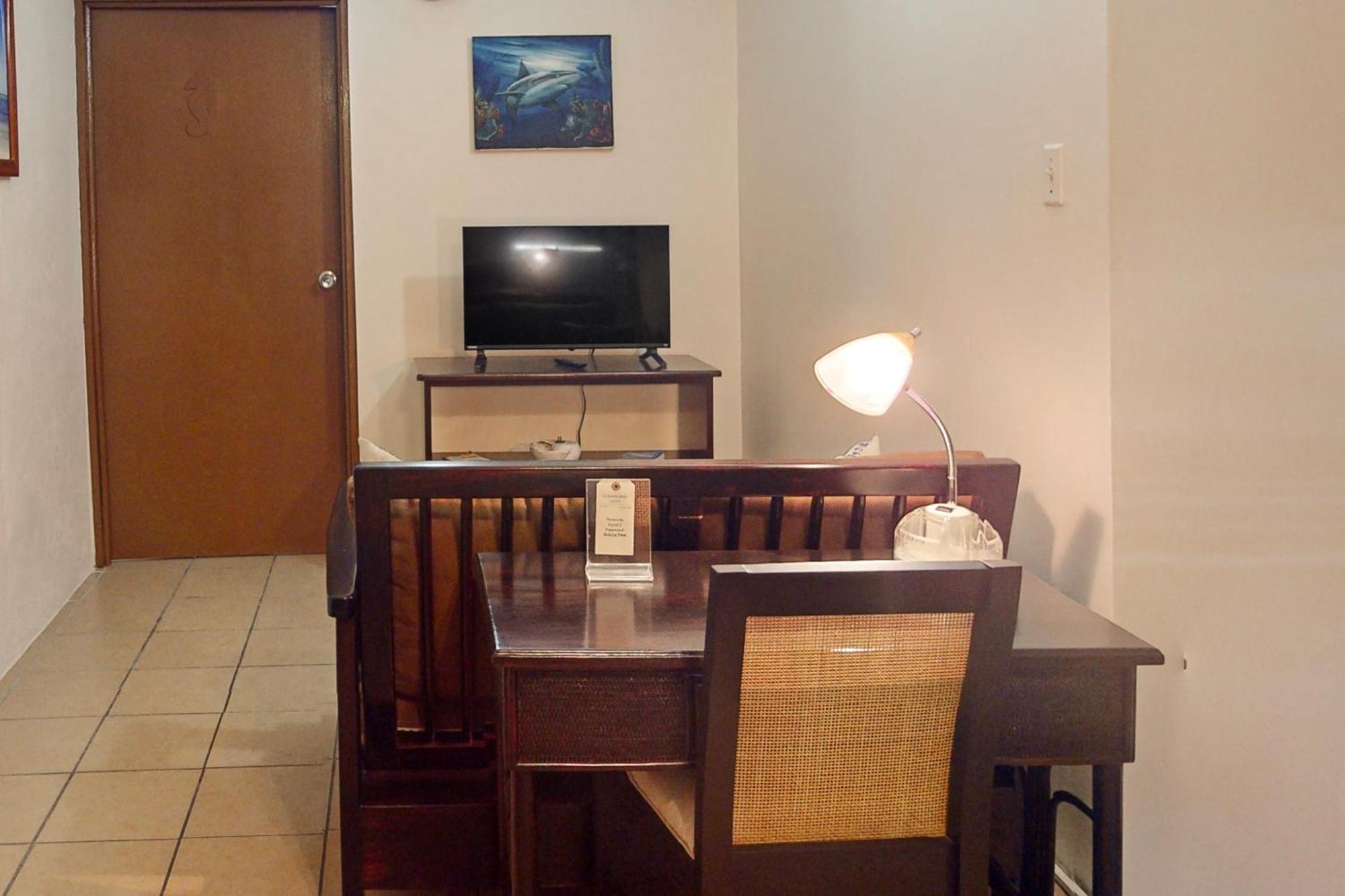 Hummingbird Home Suites San Pedro  Quarto foto