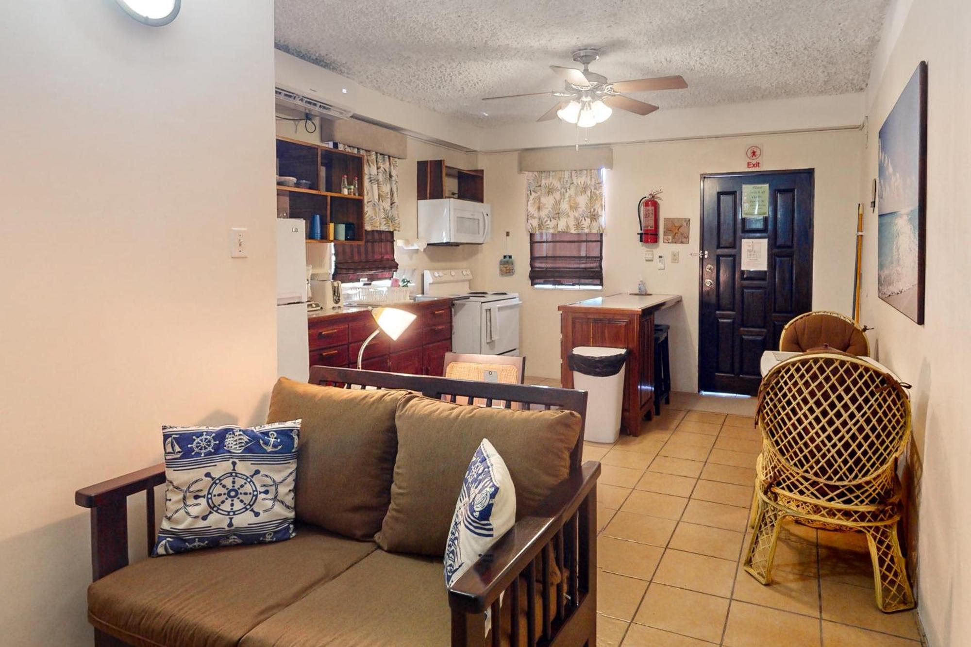 Hummingbird Home Suites San Pedro  Quarto foto