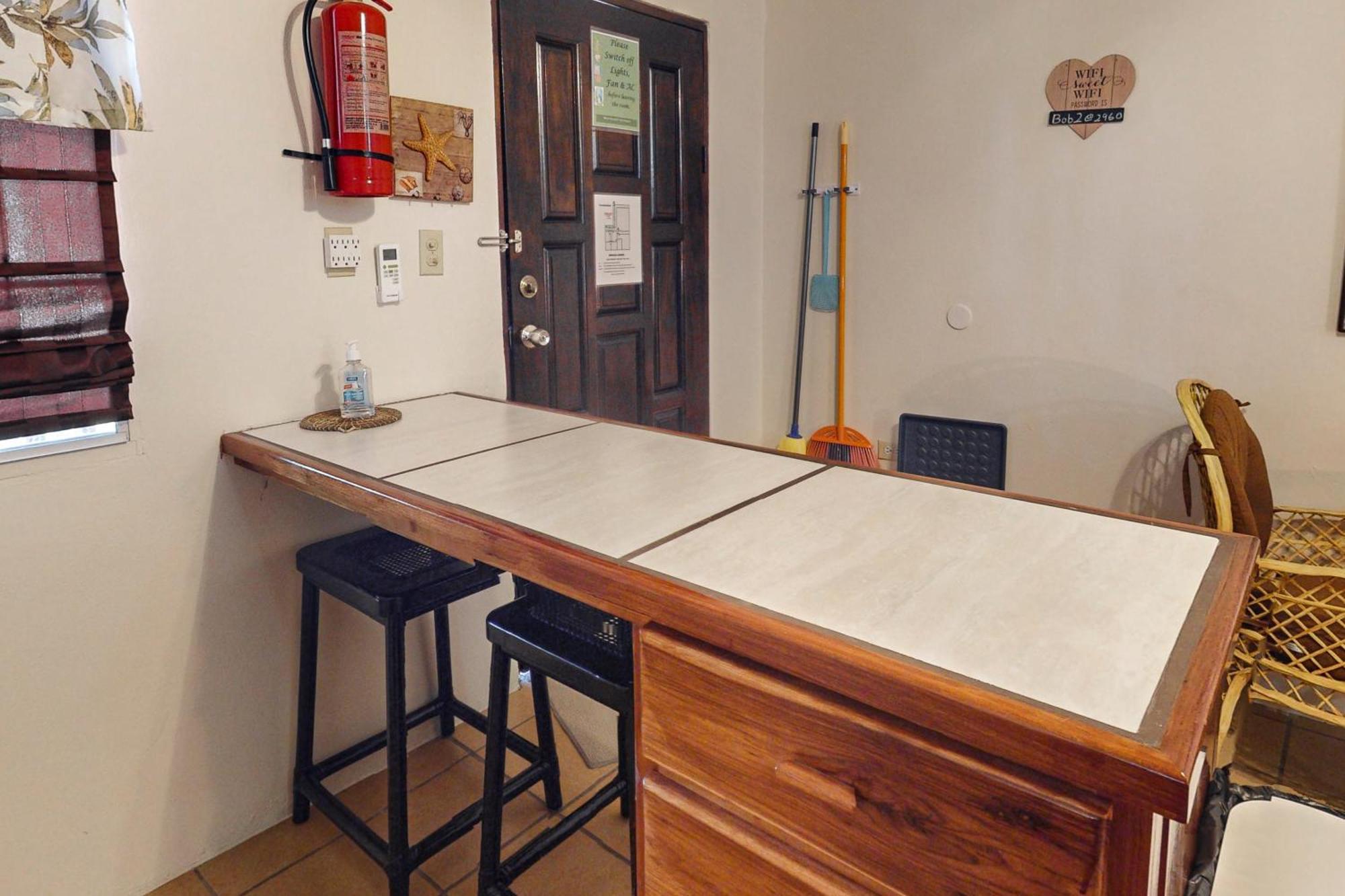 Hummingbird Home Suites San Pedro  Quarto foto